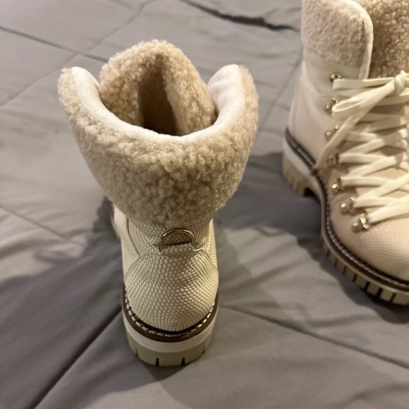 JLO Jennifer Lopez lace-up women’s boots - size 7M - Picture 3 of 5